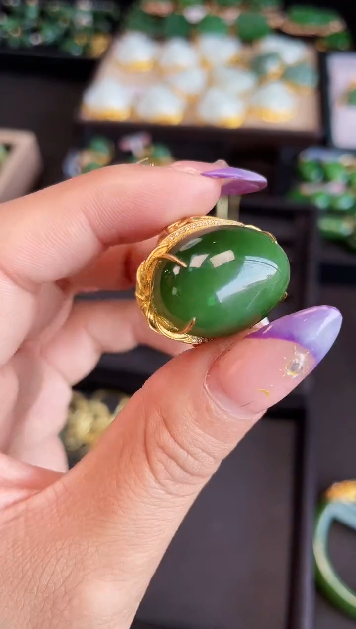 【闪购商品】和田玉戒指18K金镶嵌多样性发一