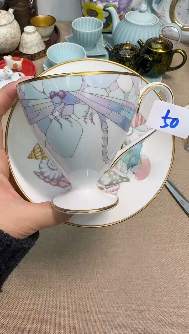 瓷片泡泡家的瓷器真好看