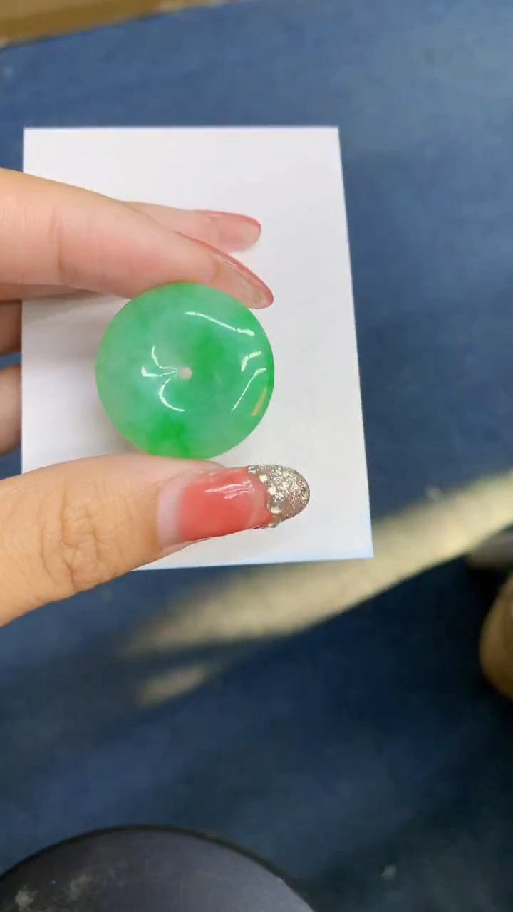 颈饰未镶嵌翡翠1