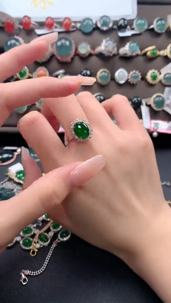 【闪购商品】翡翠戒指银S925镶嵌32432423