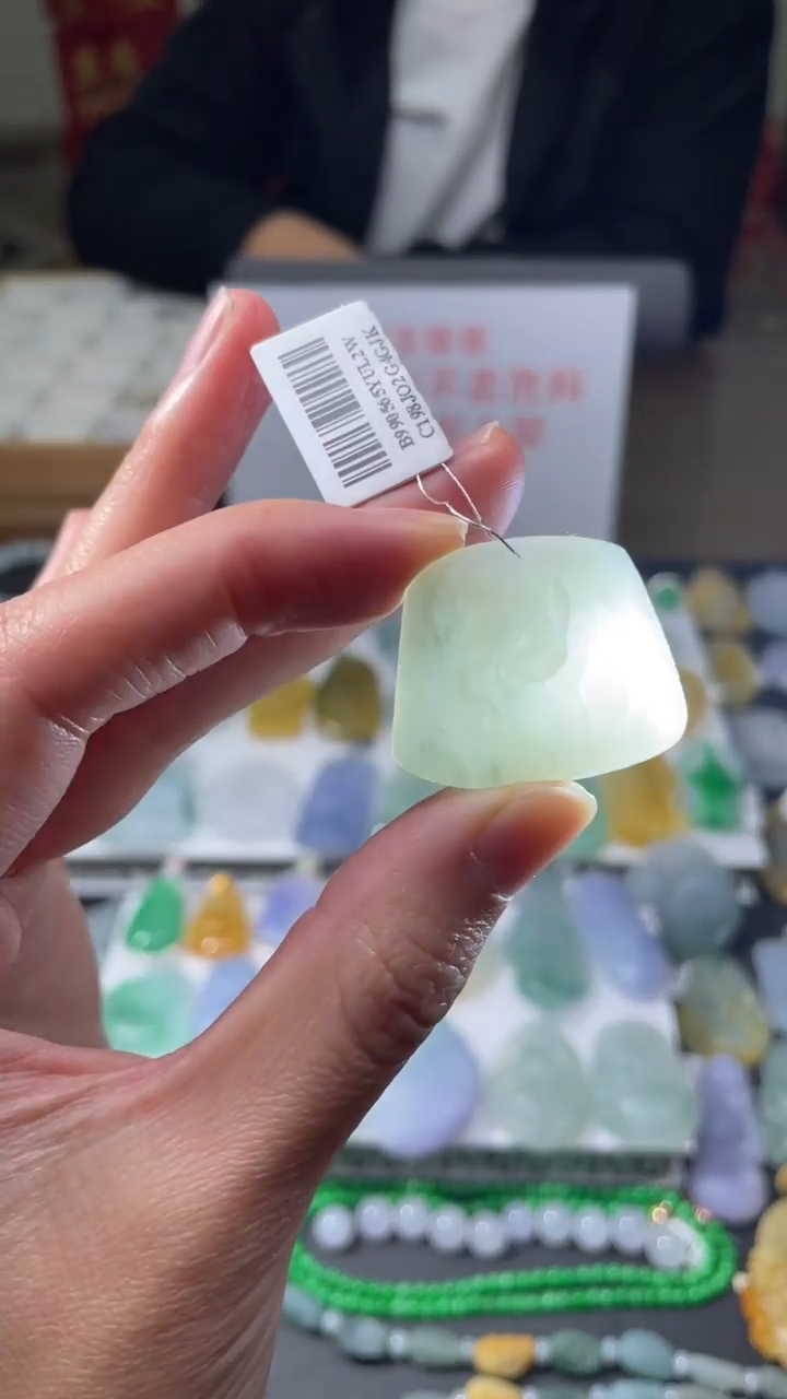 【闪购商品】定制翡翠未镶嵌|毛货其它+0