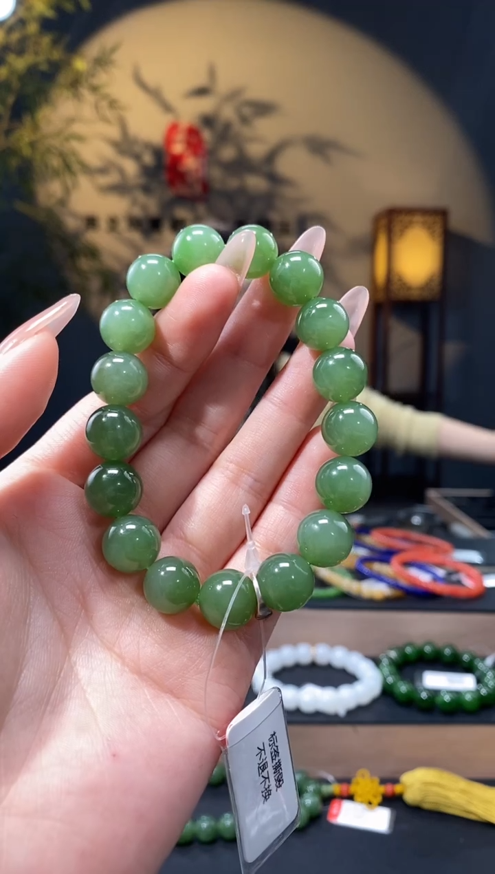 【闪购商品】和田玉1未镶嵌12mm碧玉圆珠手串