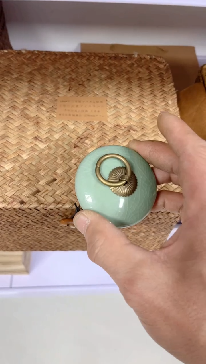 【闪购商品】瓷片00000000000000000