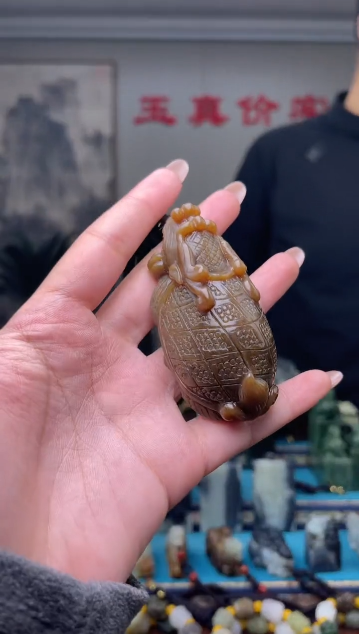 未镶嵌和田玉挂件1