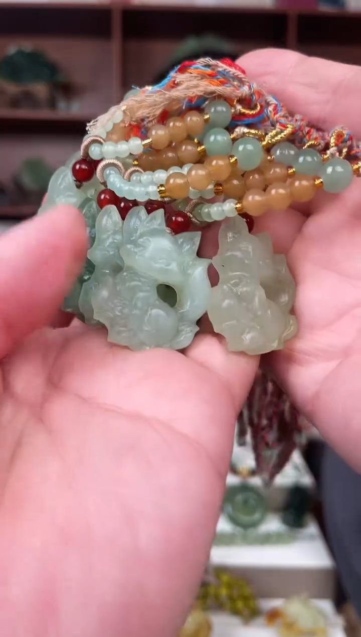 未镶嵌蛇纹石玉颈饰多样性发货拍一发一