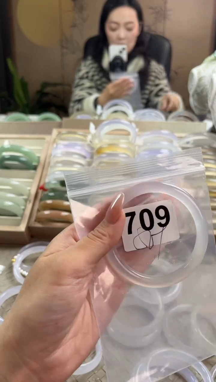 手镯玛瑙/玉髓未镶嵌709