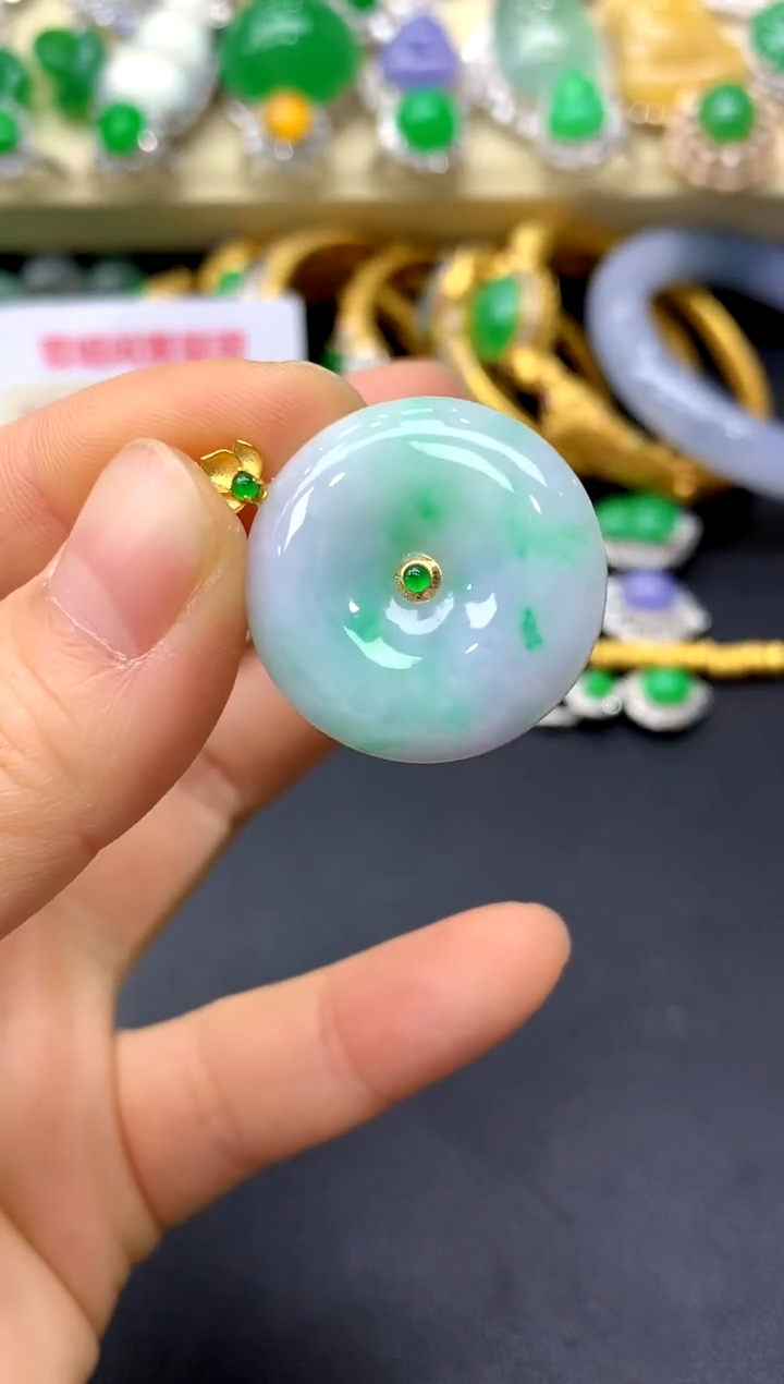 颈饰18K金镶嵌翡翠15-中国好珍宝