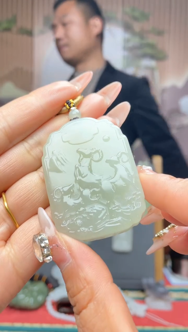 【闪购商品】和田玉颈饰未镶嵌一