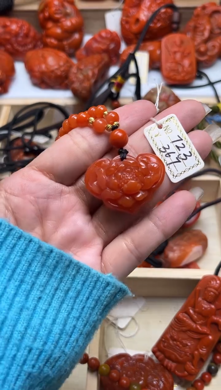 【闪购商品】南红玛瑙珠宝奇石未镶嵌723