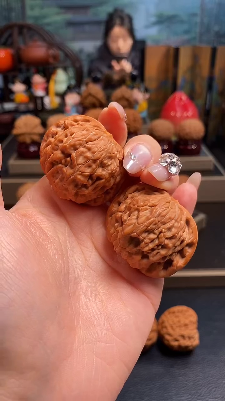 【闪购商品】文玩核桃吊坠H805磨盘40