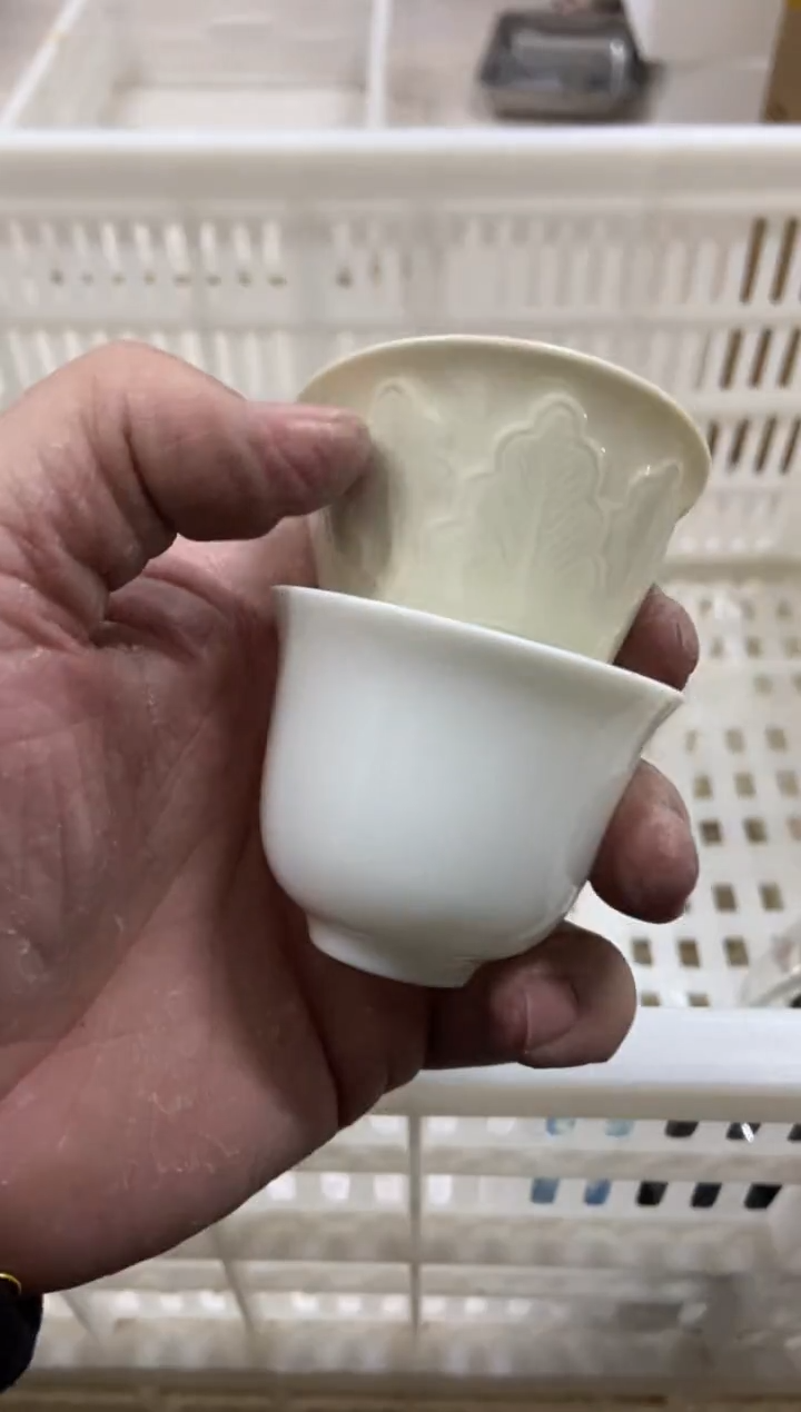 杯无运费险有瑕疵的摄影的产品有使用过的痕迹有点脏介意勿拍