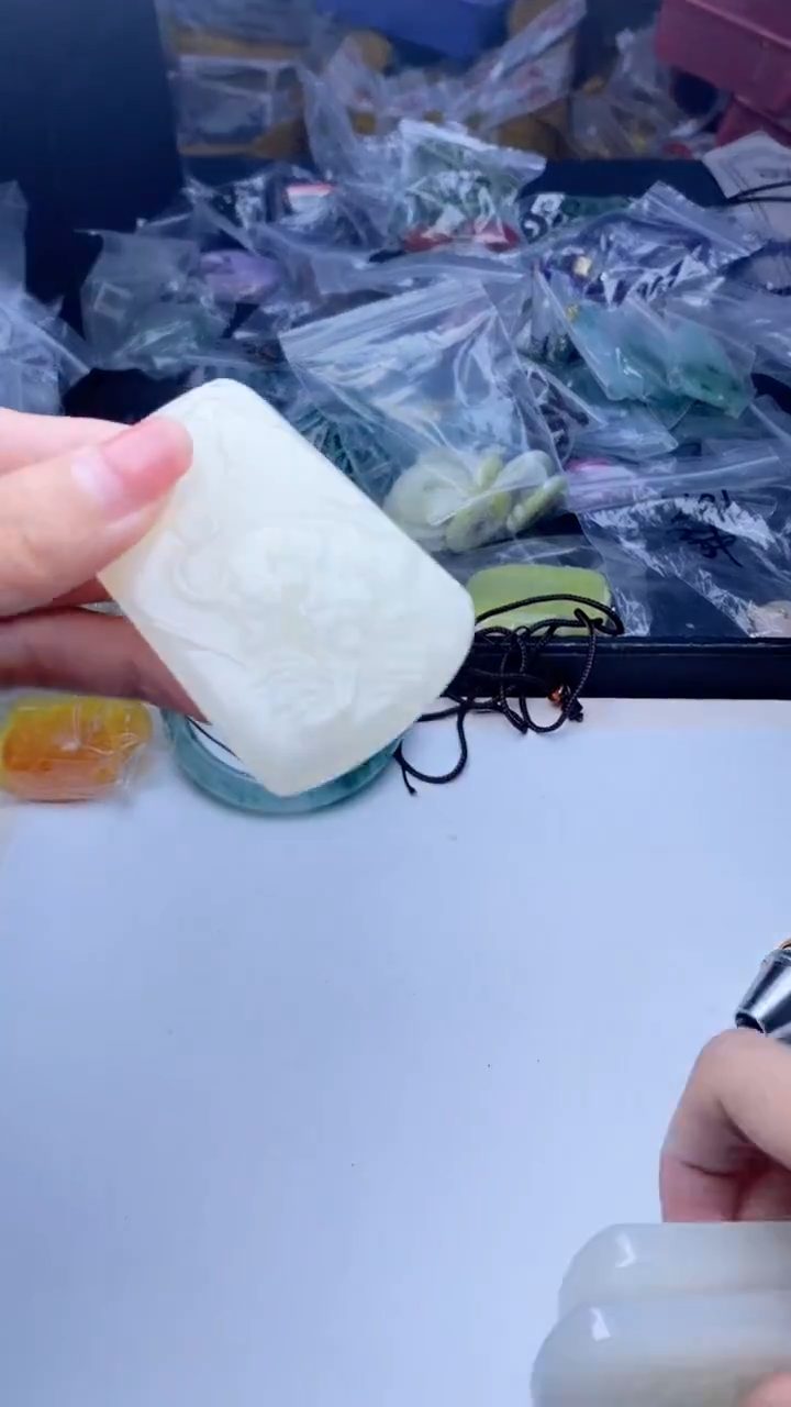 所见即所得  75 吊坠