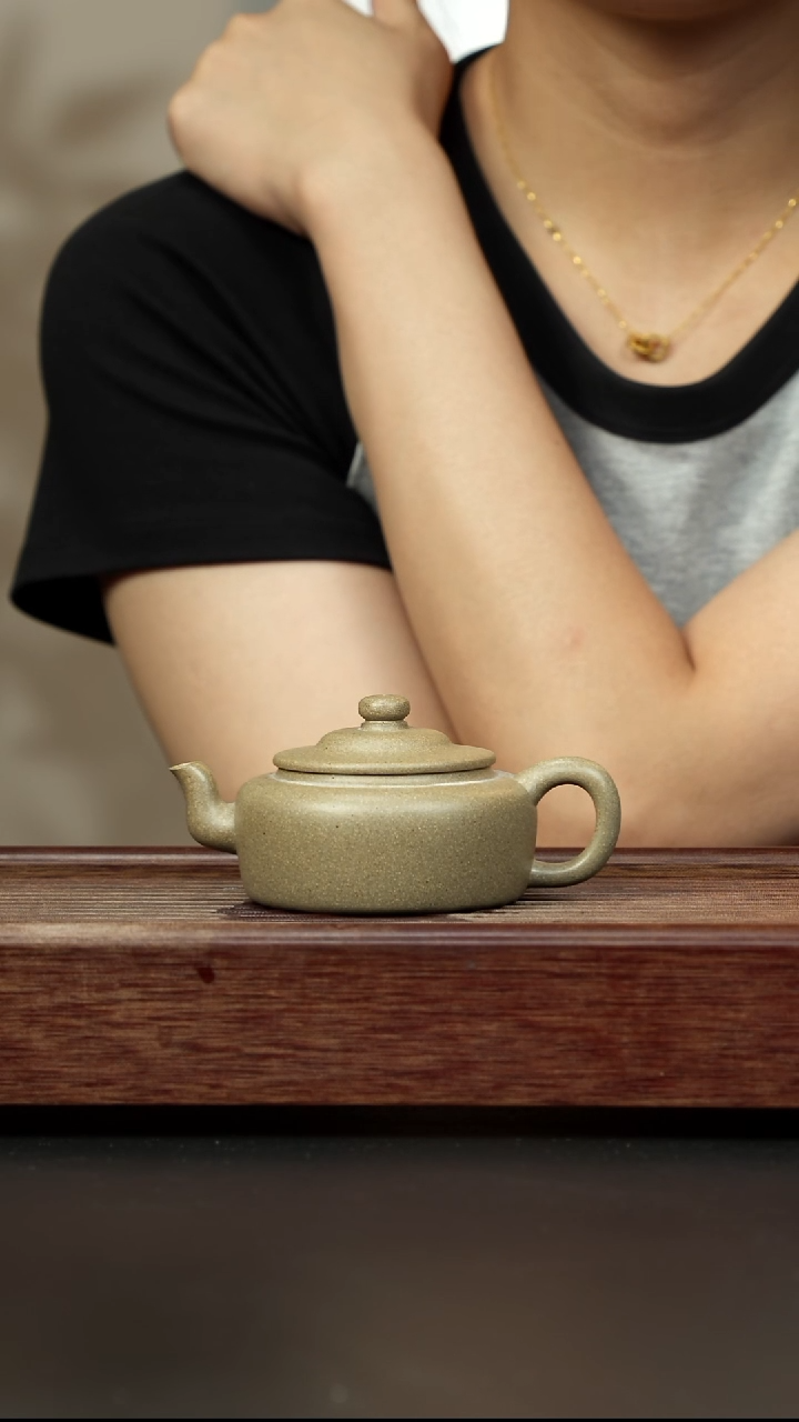 紫砂茶壶青段旭帽