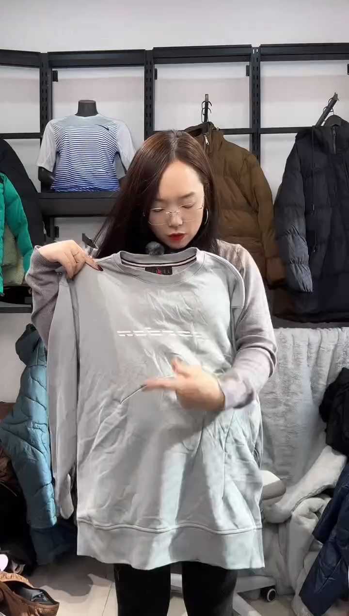 2425 闪购编码  运动卫衣裤以直播间过款为准 尺码  ·  