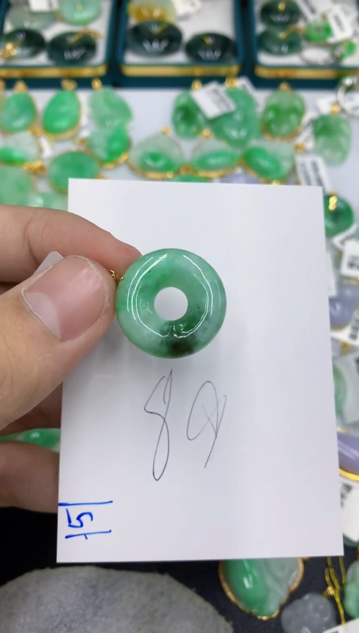 【闪购商品】翡翠颈饰18K金镶嵌天然缅甸A货翡翠