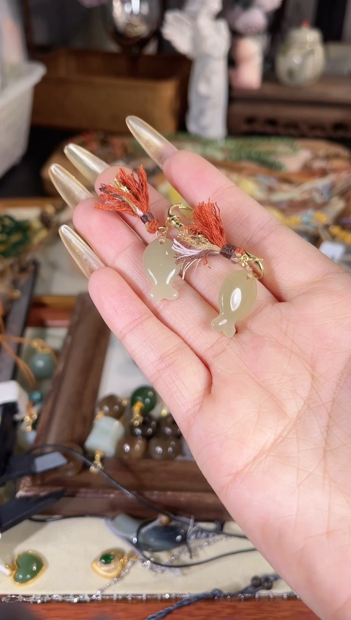 银S925镶嵌和田玉耳环多样性发其一孤品默认微瑕