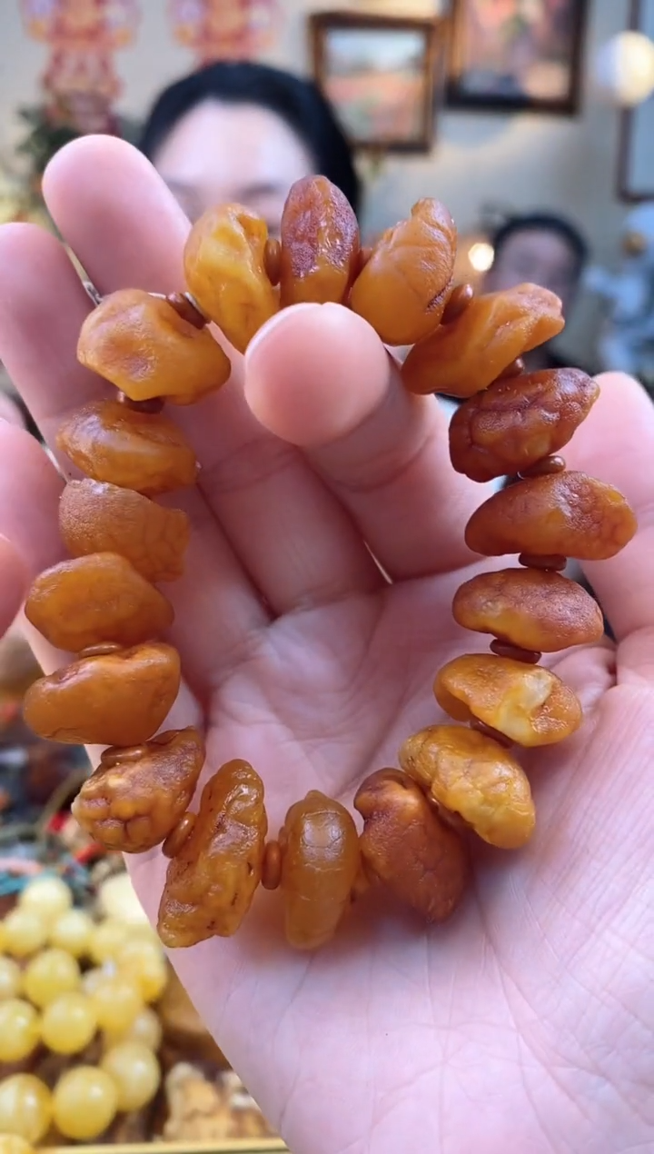 【闪购商品】琥珀手串未镶嵌手串