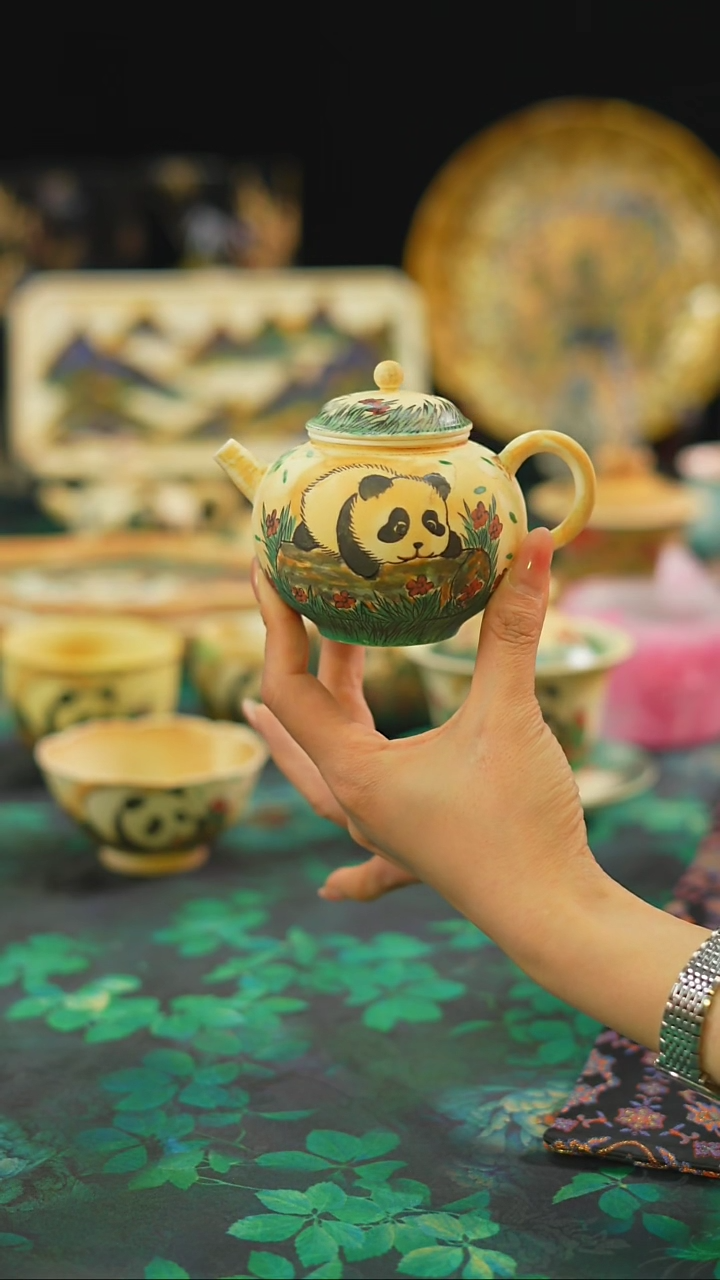 【闪购商品】洞尚造物，清水熊猫······壶