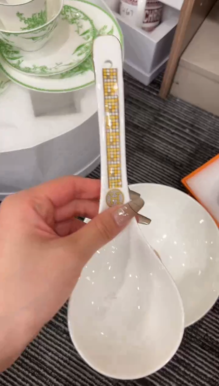 【闪购商品】杯000--------------