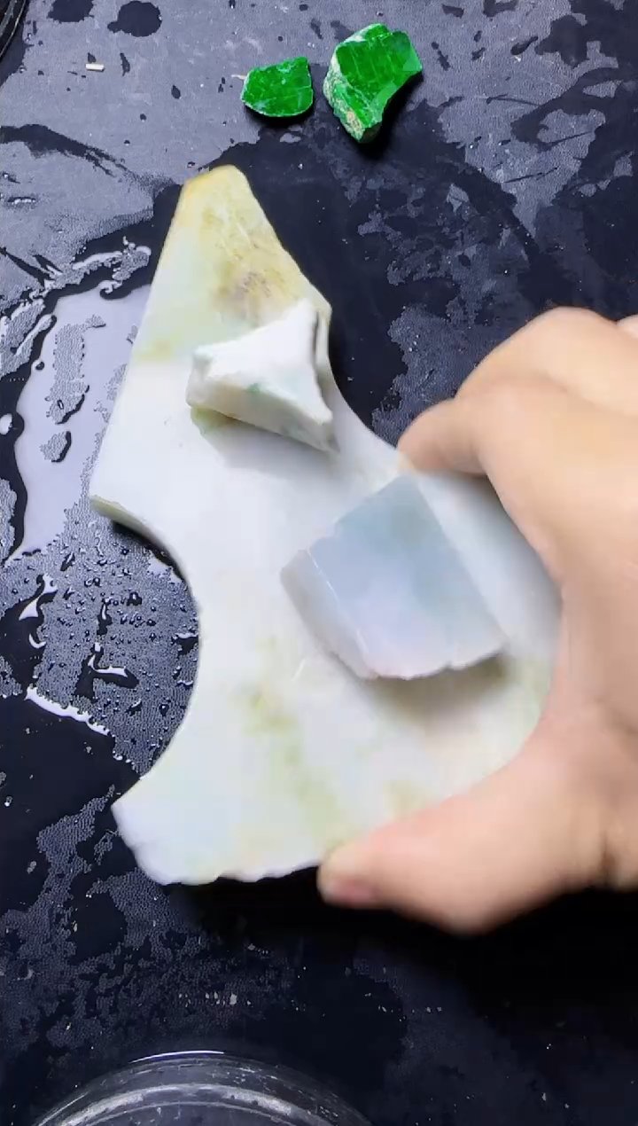 【闪购商品】翡翠颈饰未镶嵌080翡翠