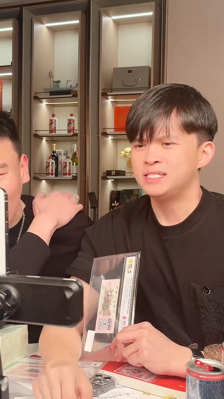 【闪购商品】PCGS评级-粉钻纤云单张69不挑号