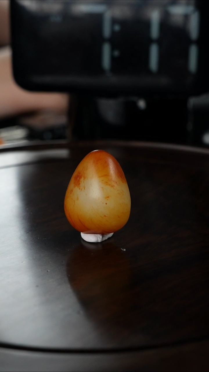 和田玉未镶嵌吊坠(不含链)峰**转和田玉原石