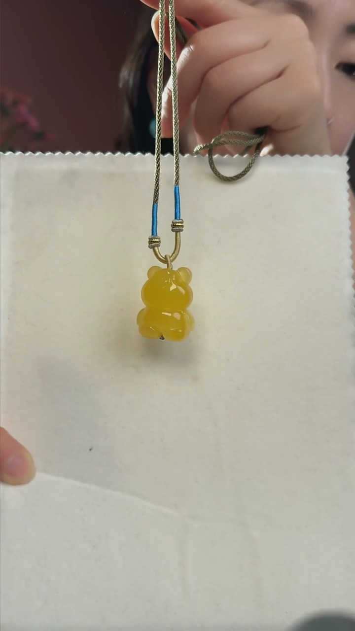 【闪购商品】蜜蜡吊坠(不含链)未镶嵌天然蜜蜡小熊吊坠送编绳