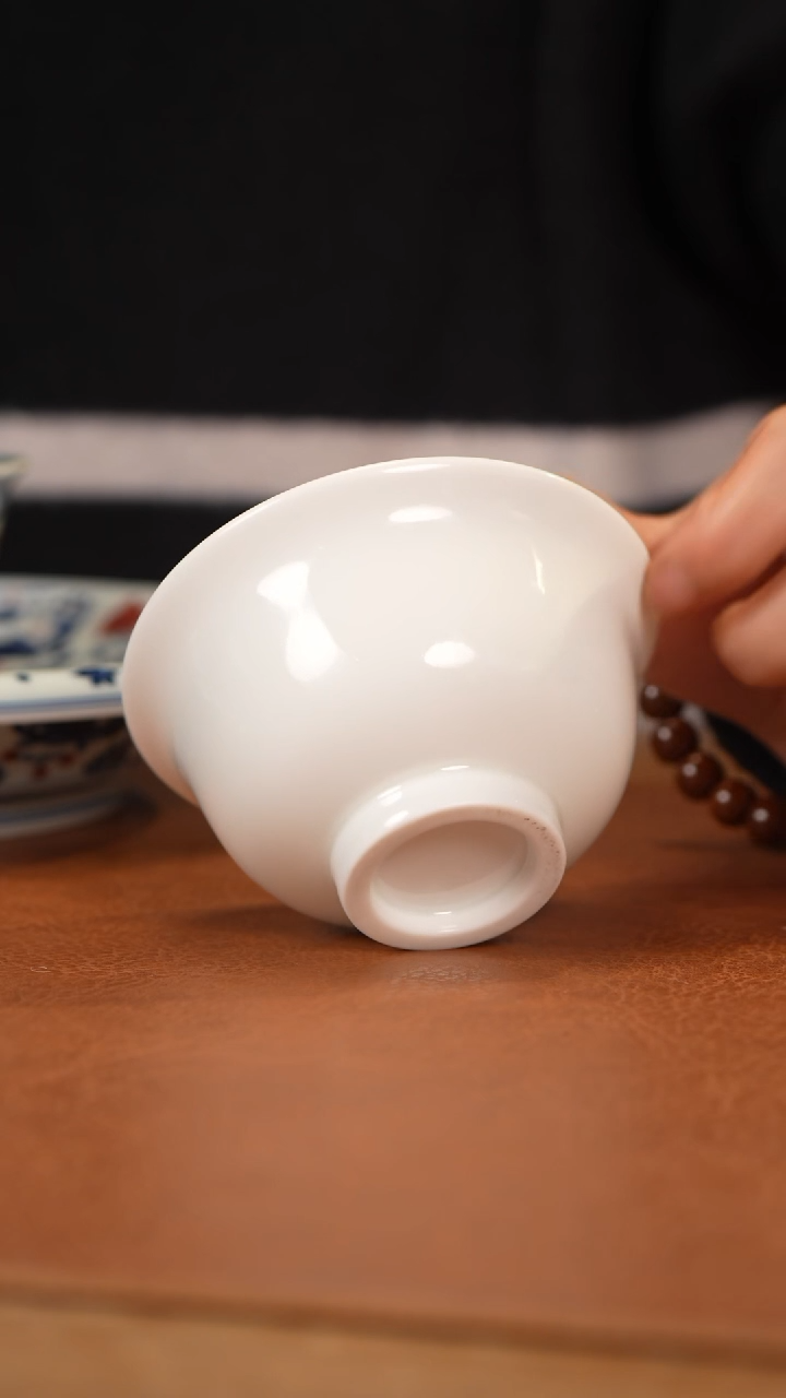 【闪购商品】杯景德镇白胎压手杯