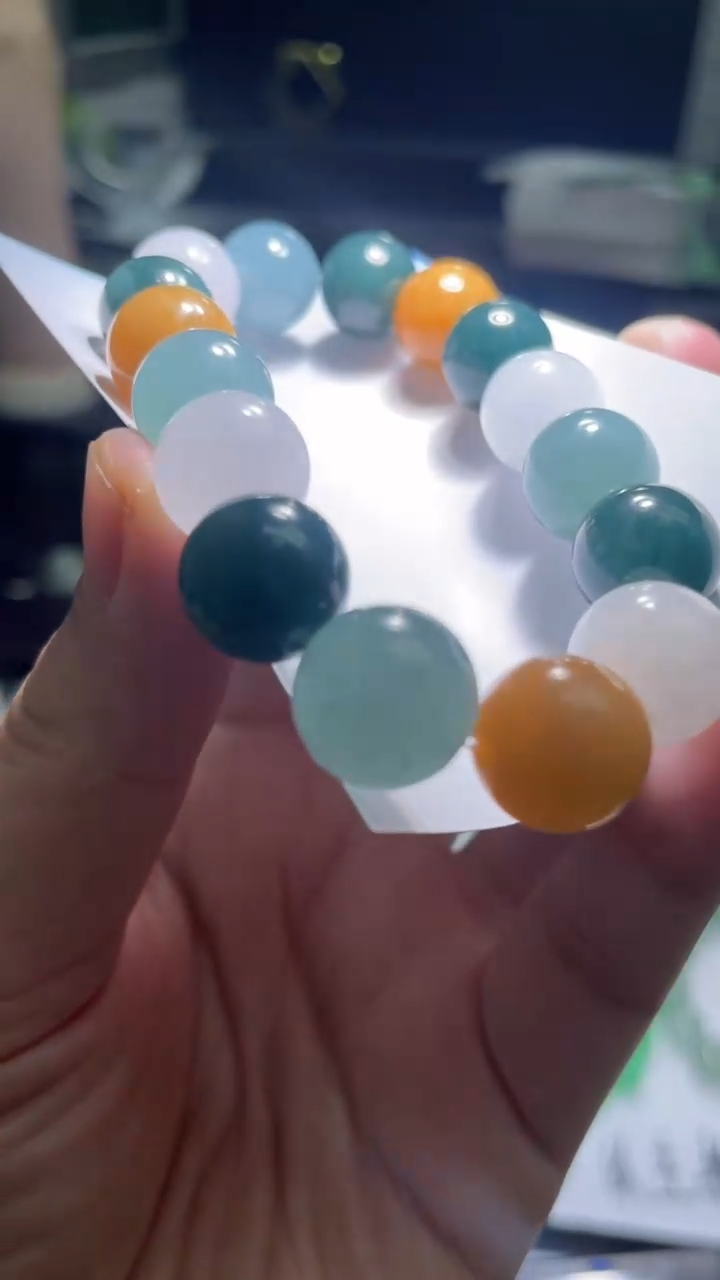 【闪购商品】定制翡翠未镶嵌翡翠