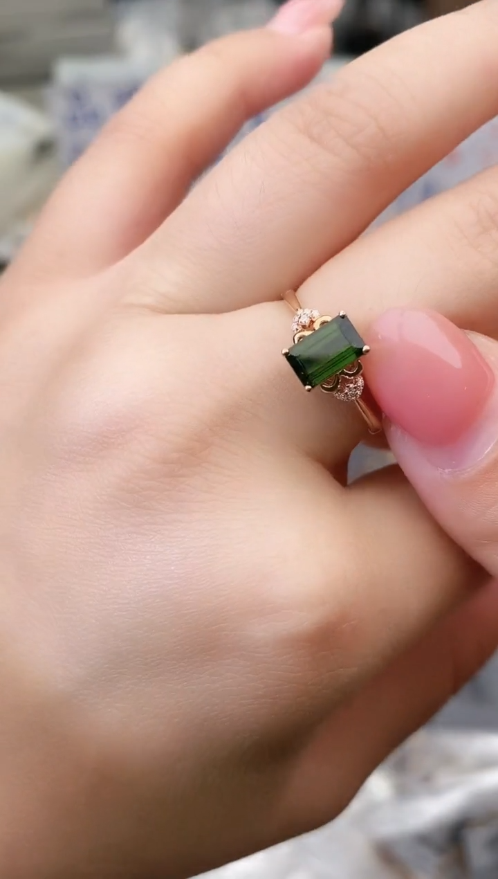 18K金镶嵌戒指碧玺--专柜--14