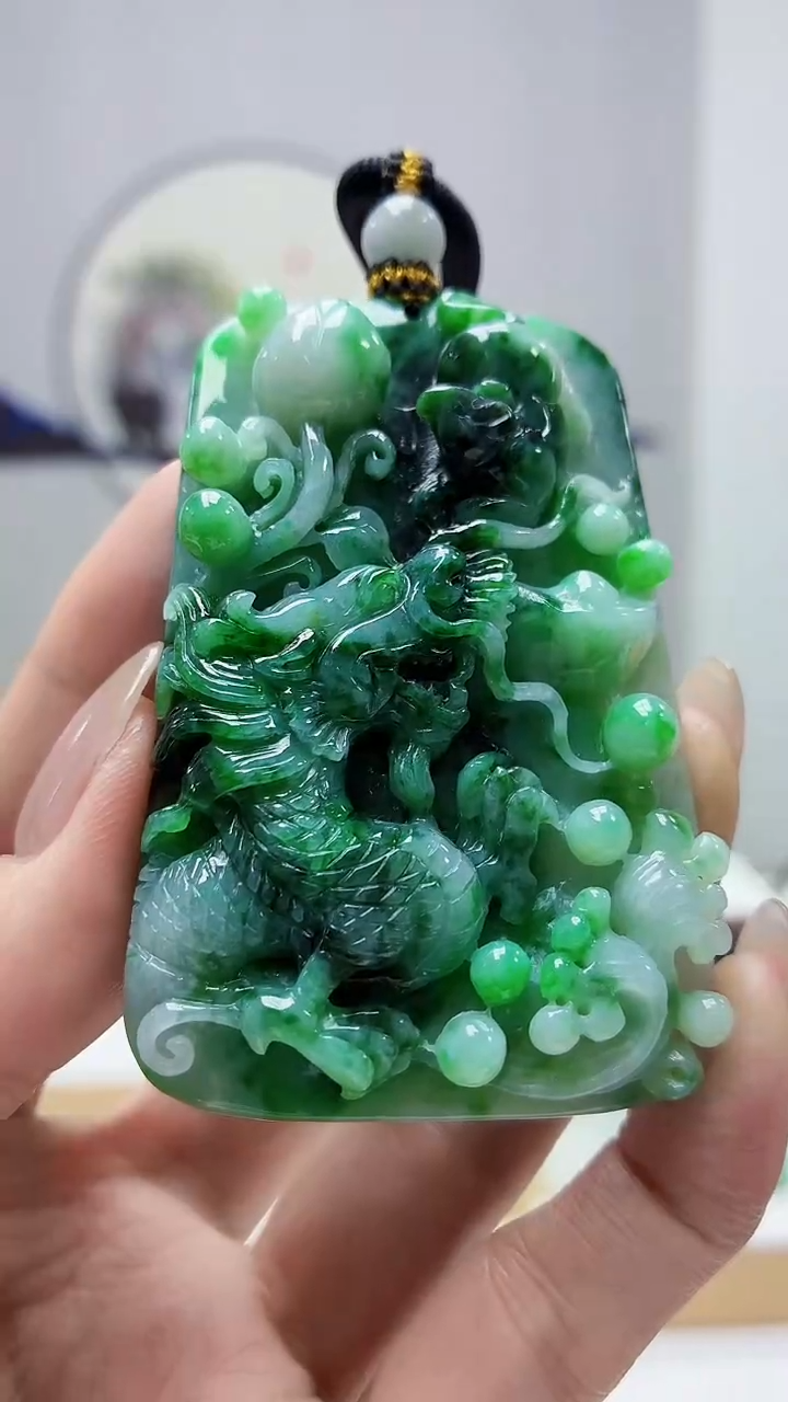 未镶嵌定制翡翠5060MM-毛货挂件153