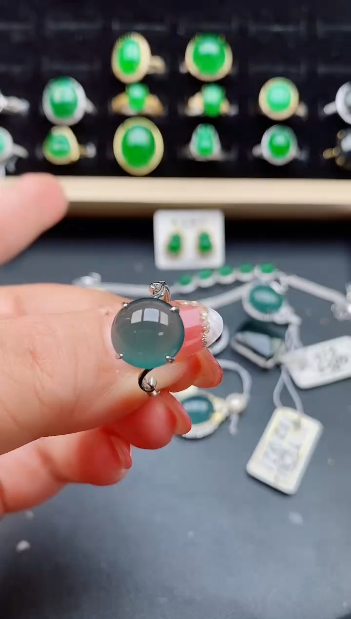 【闪购商品】翡翠戒指银S925镶嵌12121