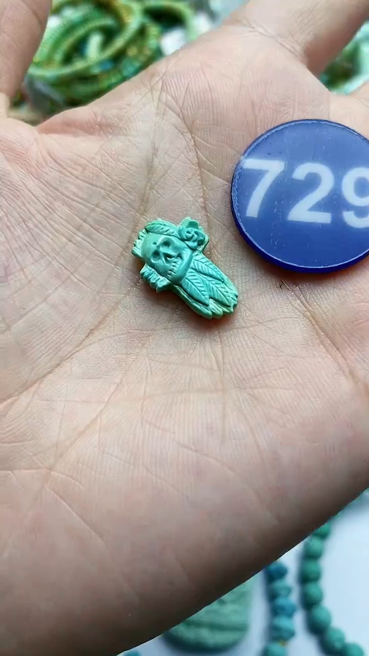 【闪购商品】绿松石雕刻件未镶嵌729