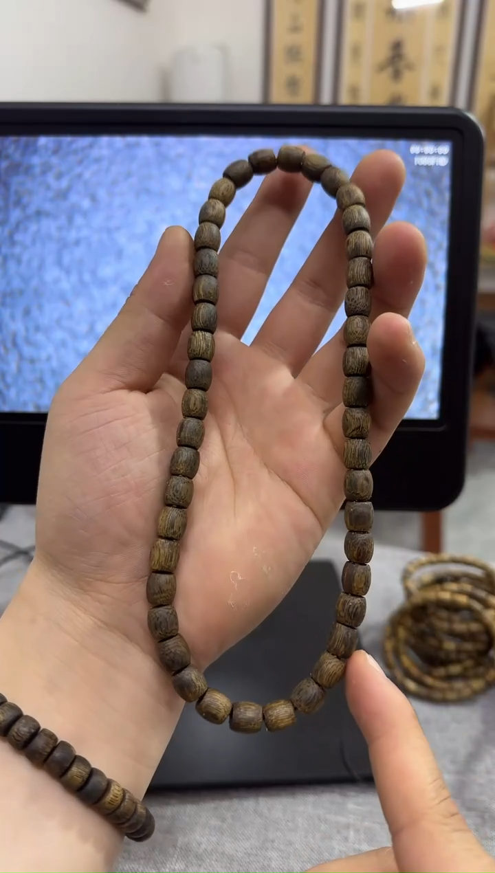 【闪购商品】沉香手串08鼓珠双圈16克+ 多样性发其一