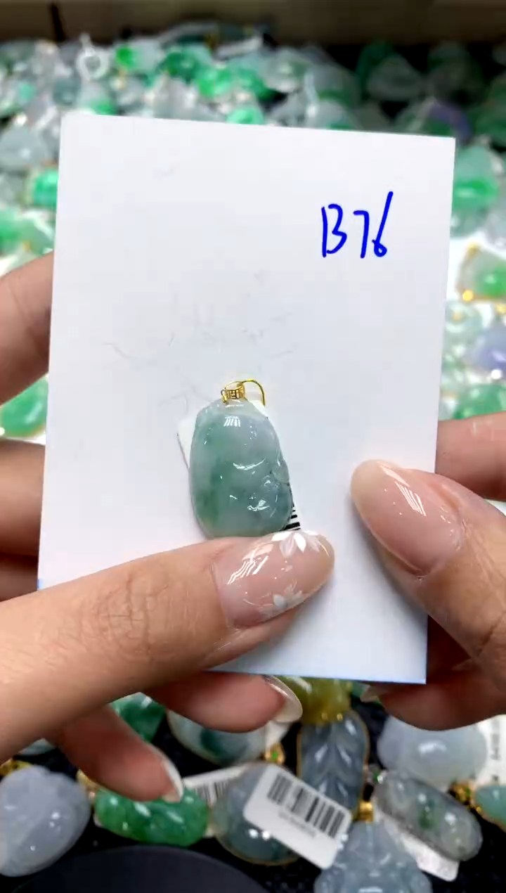 【闪购商品】翡翠颈饰18K金镶嵌111111111111111111