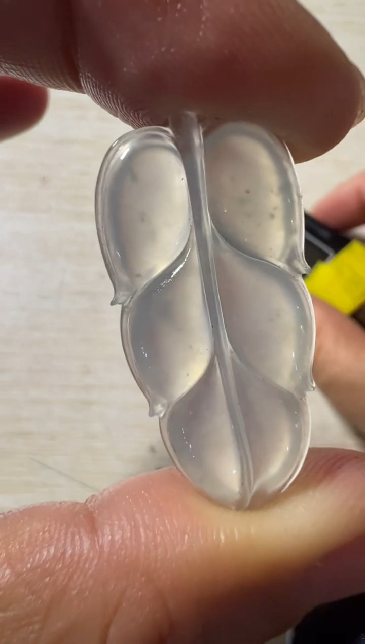 未镶嵌定制翡翠叶子