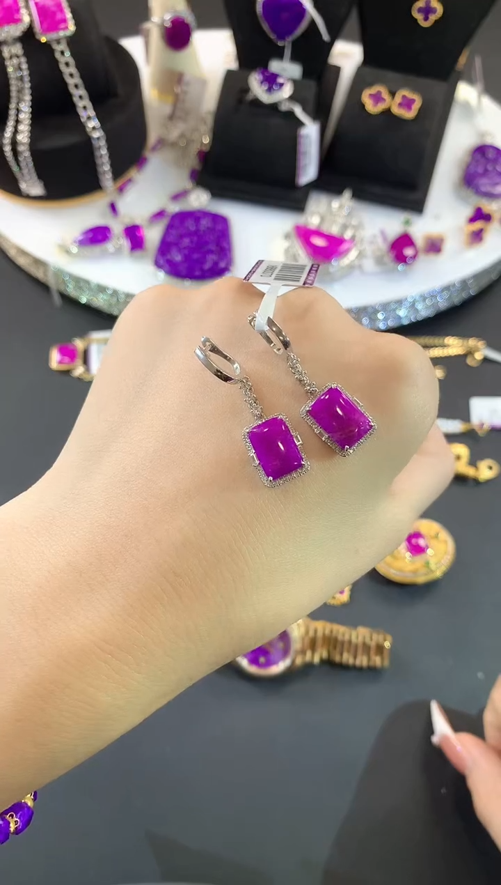 【闪购商品】苏纪石（舒俱来）.18K金镶嵌舒俱来耳饰