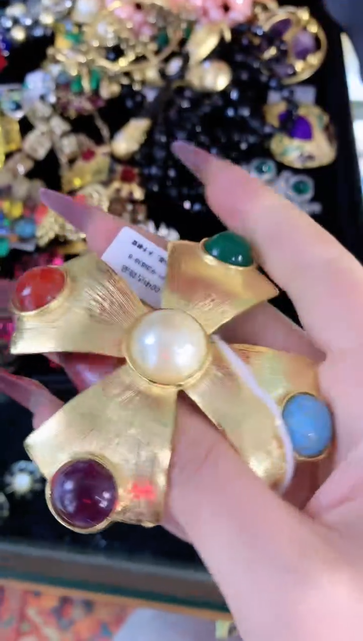 【闪购商品】瓷片楚楚中古珠宝甄选不退换