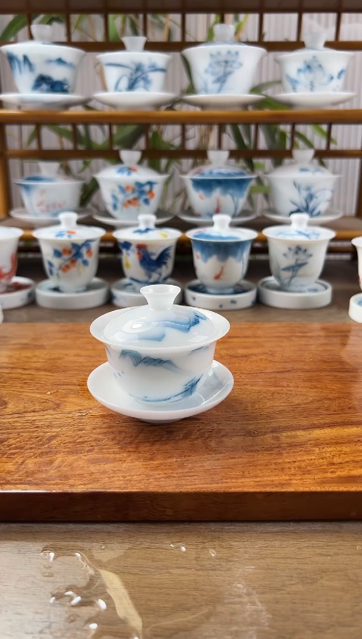 微瑕高冰清山水80ml三才盖碗