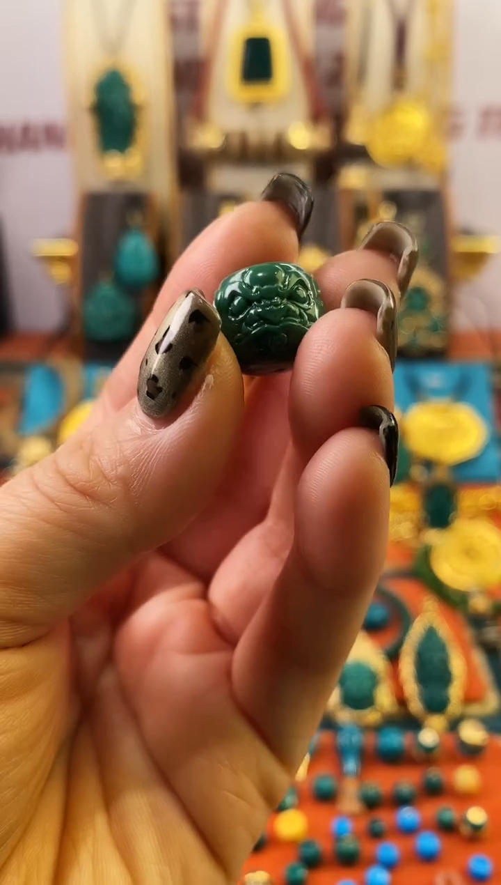 【闪购商品】绿松石.未镶嵌瑞兽老型  14.5mm