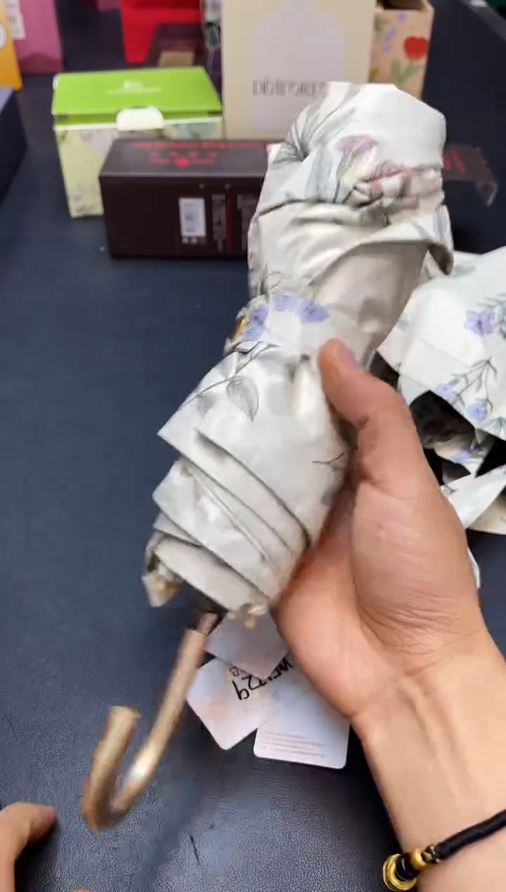 瓷片我又回来了全部漏@@WE1829