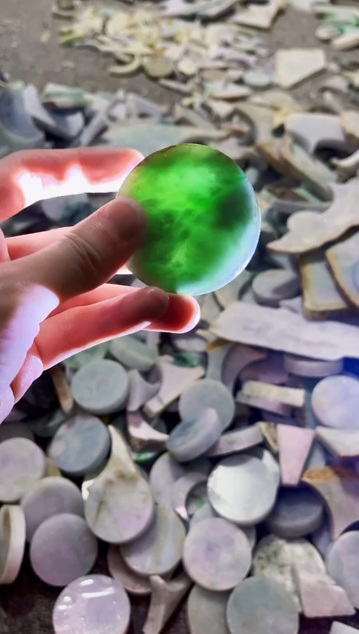 【闪购商品】翡翠颈饰未镶嵌翡翠A货吴平859