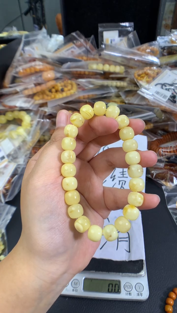 蜜蜡未镶嵌珠宝奇石1