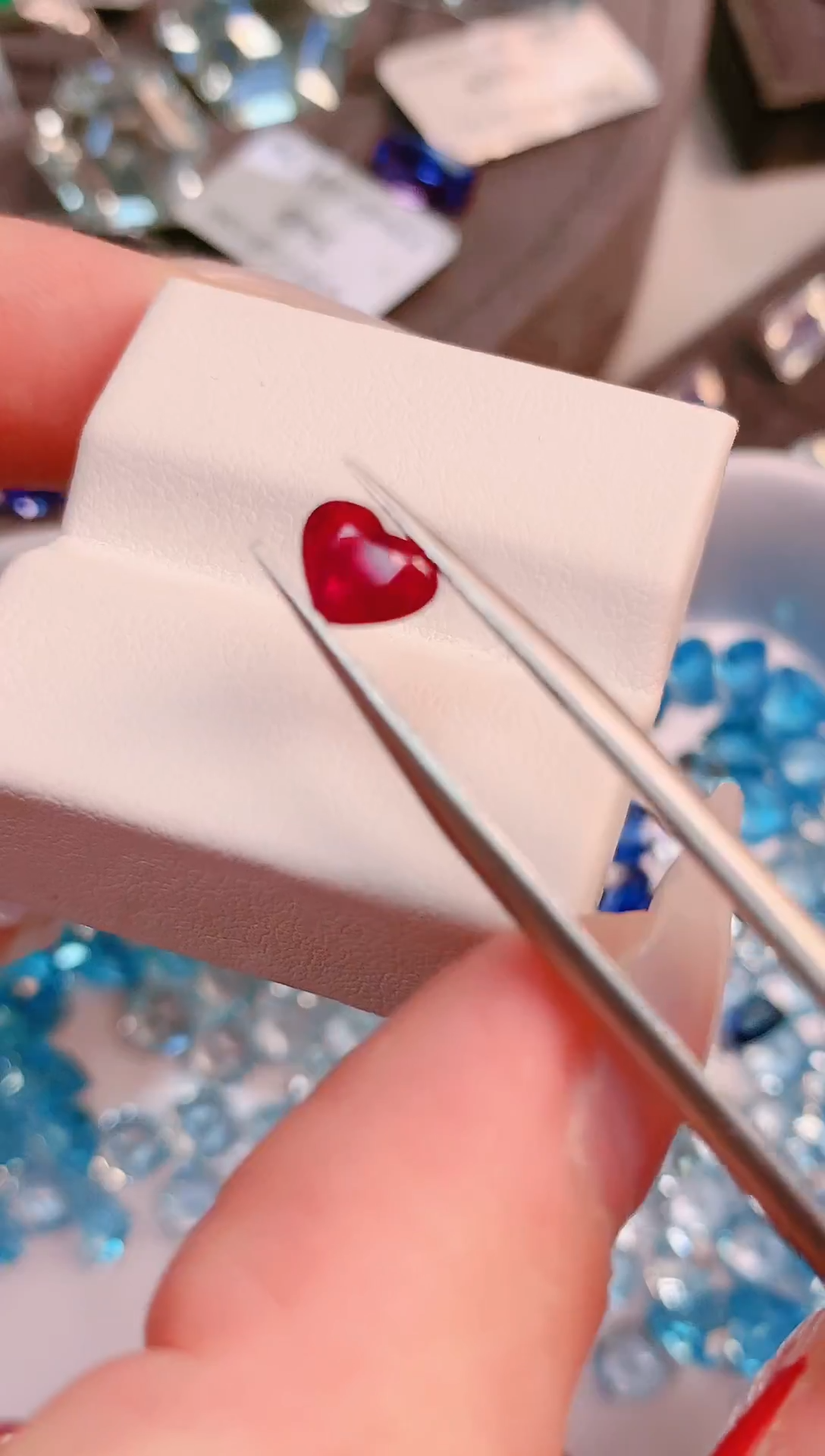 裸石红宝石天然全净1.04ct