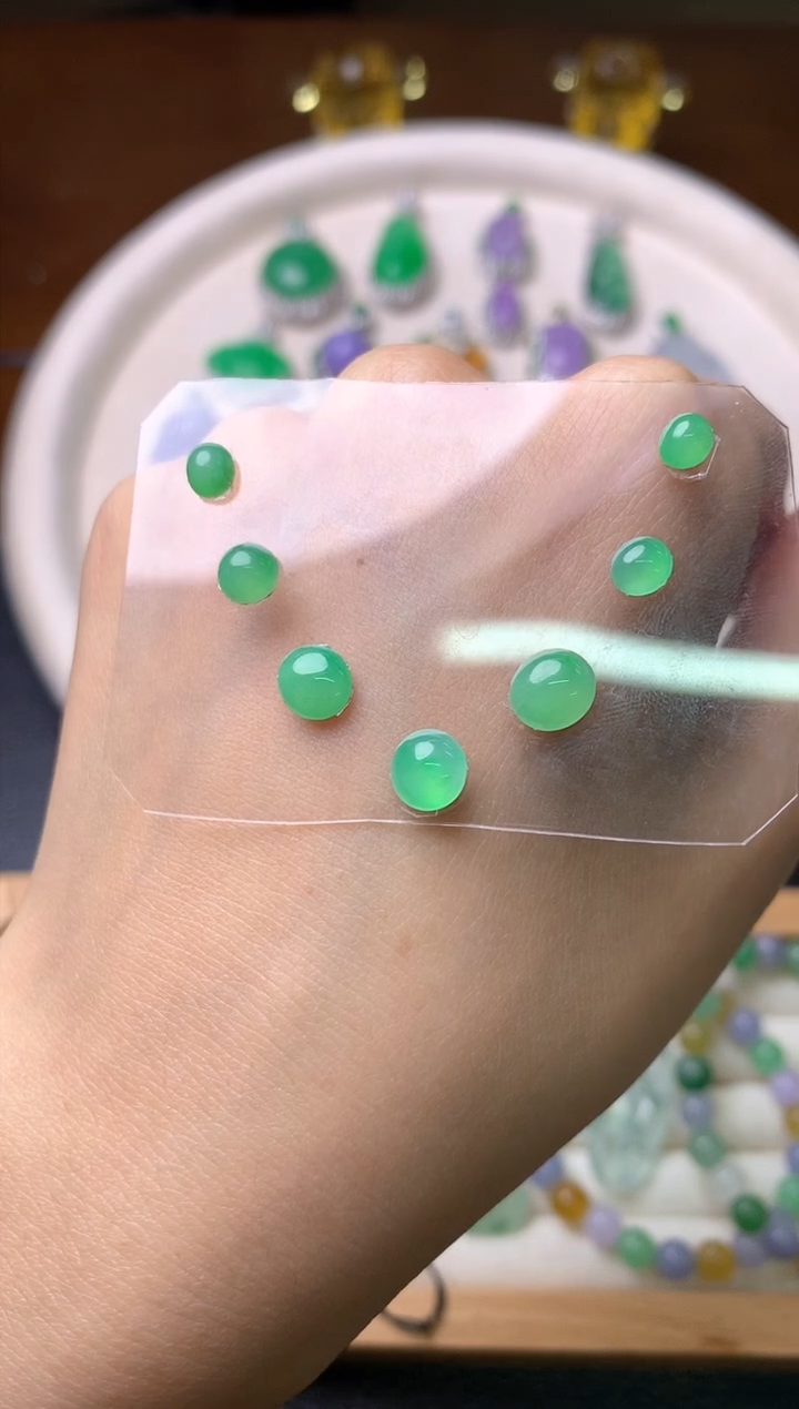 【闪购商品】定制翡翠未镶嵌裸石（镶嵌定制）