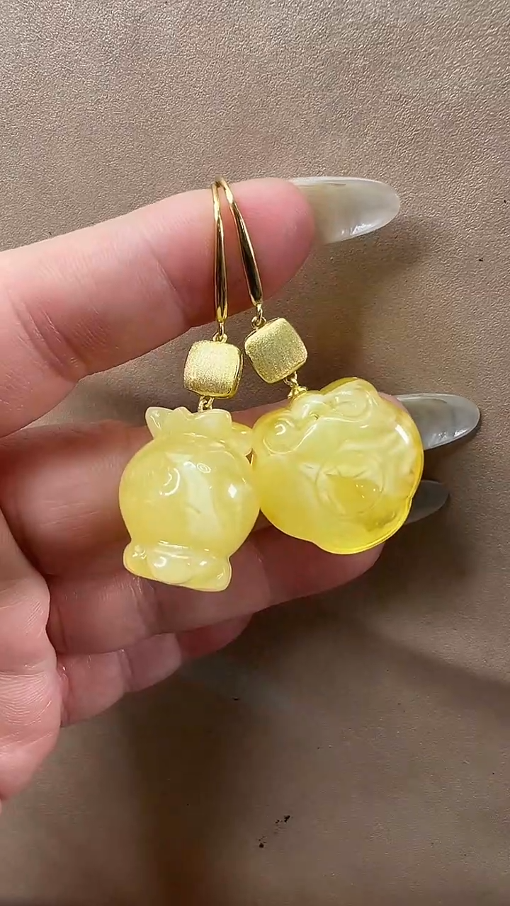 琥珀颈饰未镶嵌耳环