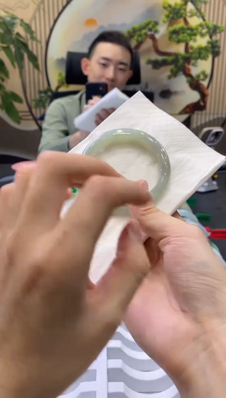 未镶嵌手镯翡翠7499