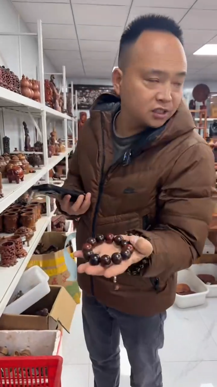 交趾黄檀（大红酸枝）工艺品888888888888