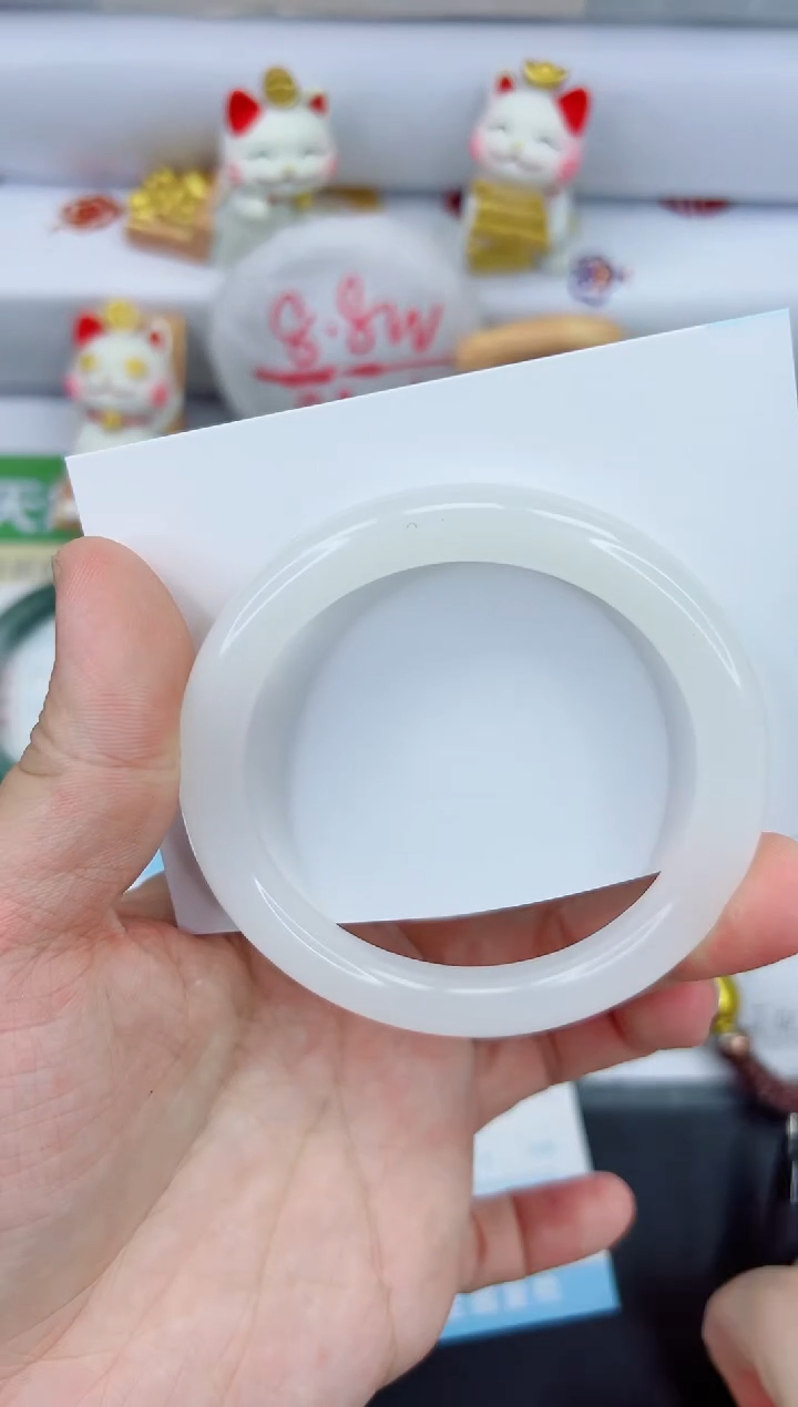 【闪购商品】石英质玉手镯未镶嵌2401-58.7afh