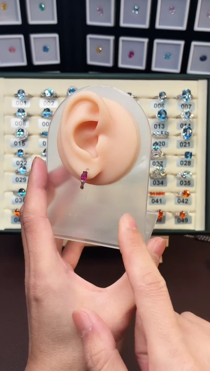 银S925镶嵌耳饰红宝石1